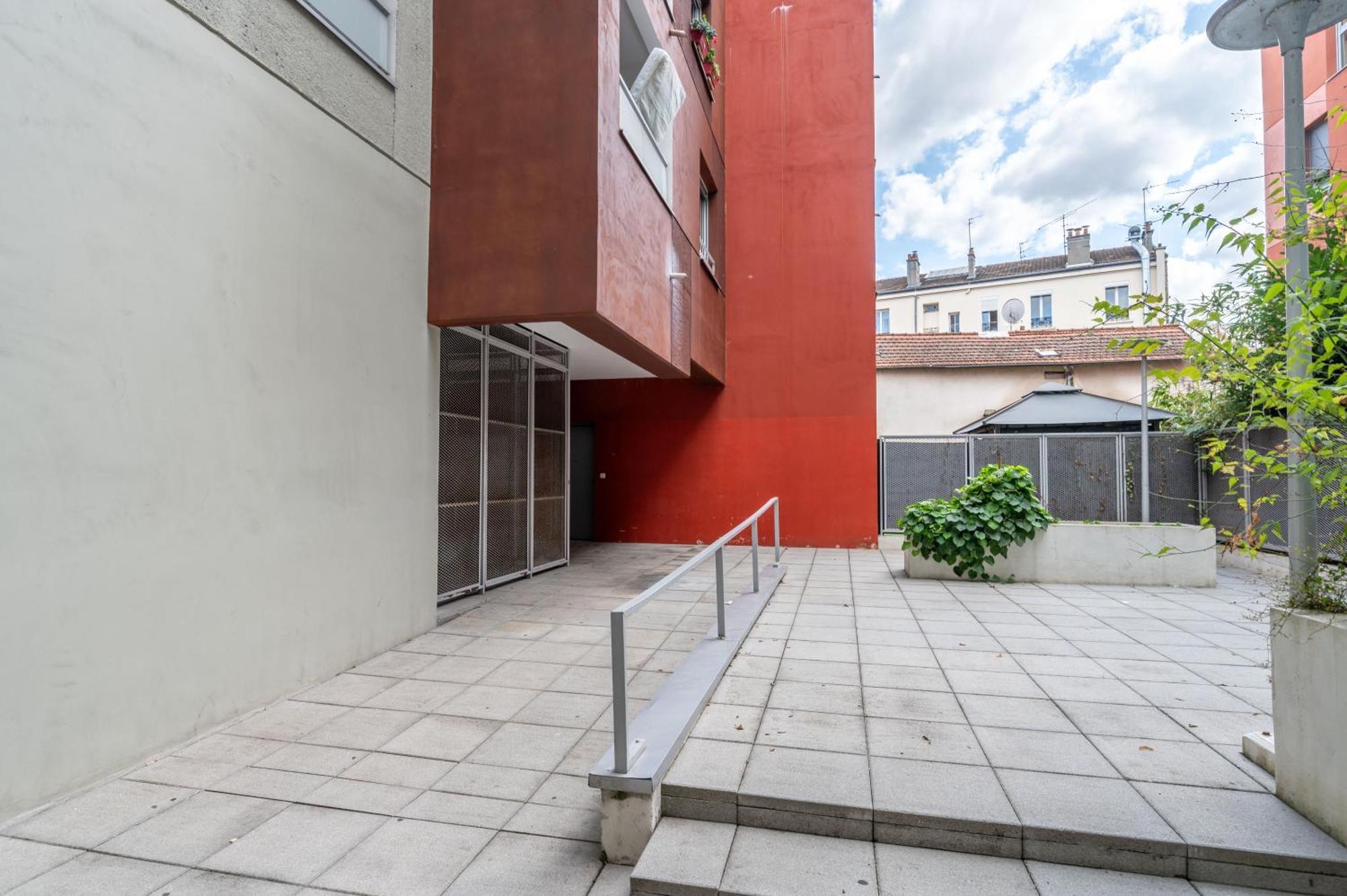 Superbe Appartement 1Min Metro7 Rez-De-Chaussee Обервил Екстериор снимка